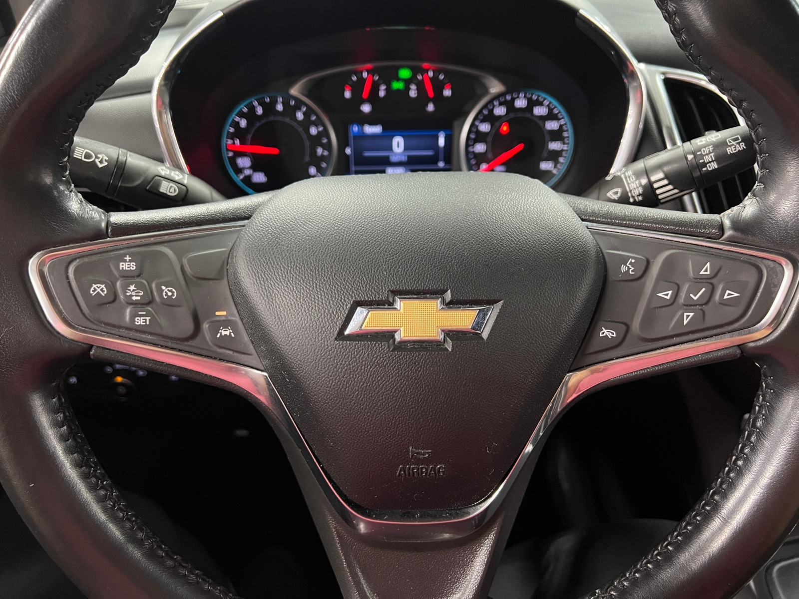 Thumbnail: 2020 Chevrolet Equinox - 5