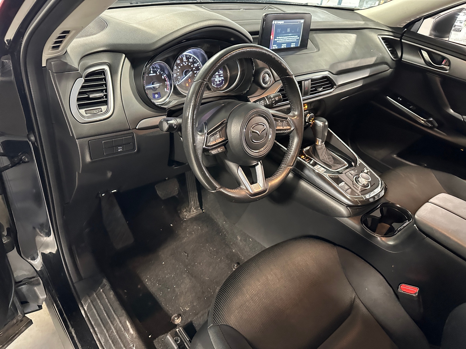 Thumbnail: 2018 Mazda CX-9 - 3