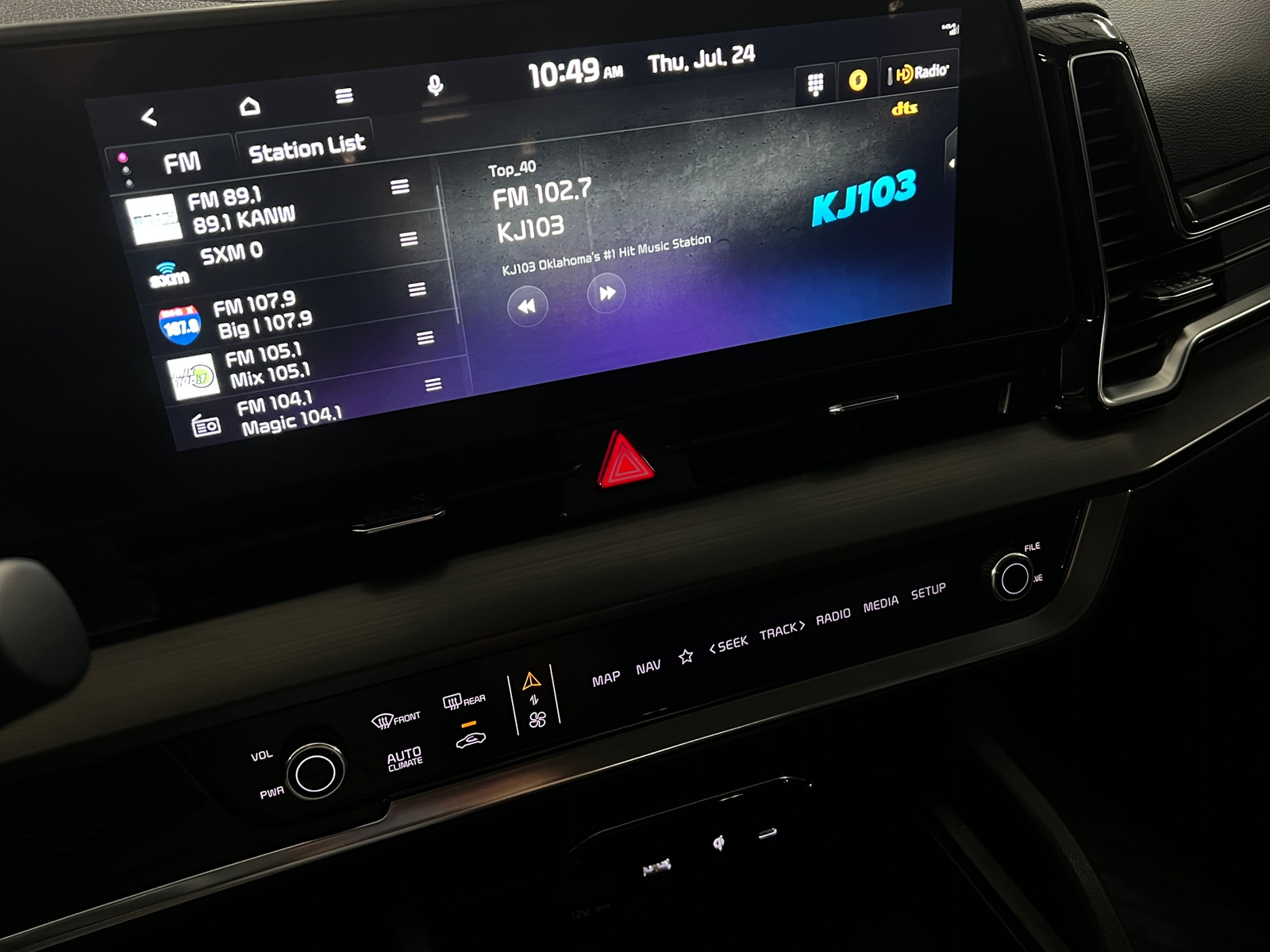 Thumbnail: 2023 Kia Sportage - 3