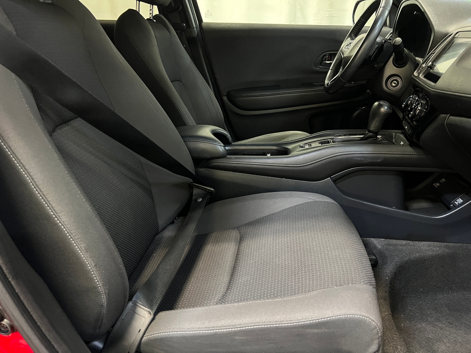 Thumbnail: 2022 Honda HR-V - 2