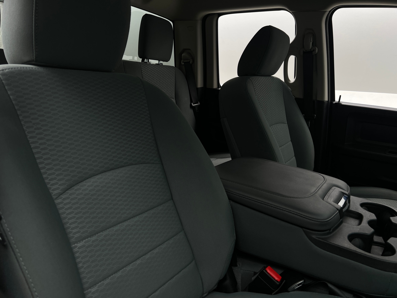 Thumbnail: 2019 RAM 1500 Classic - 2