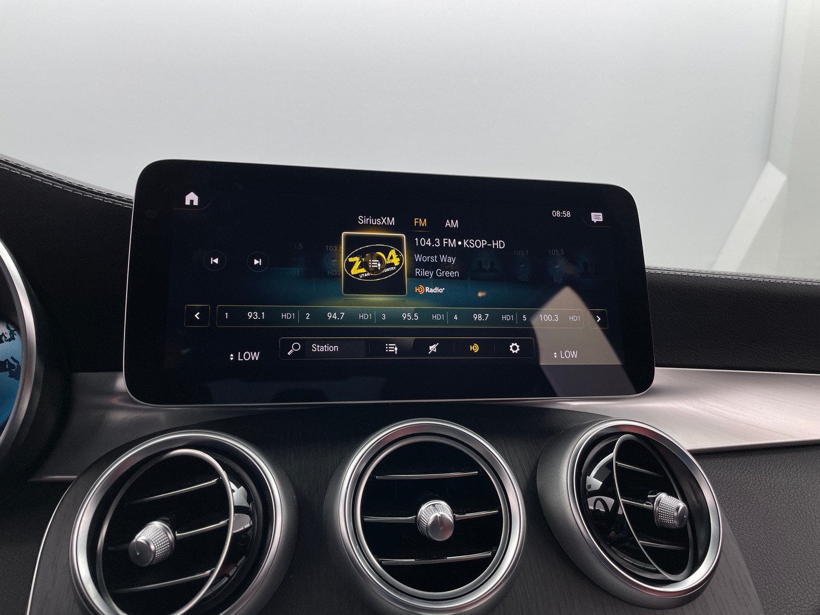 Thumbnail: 2021 Mercedes-Benz GLC - 3