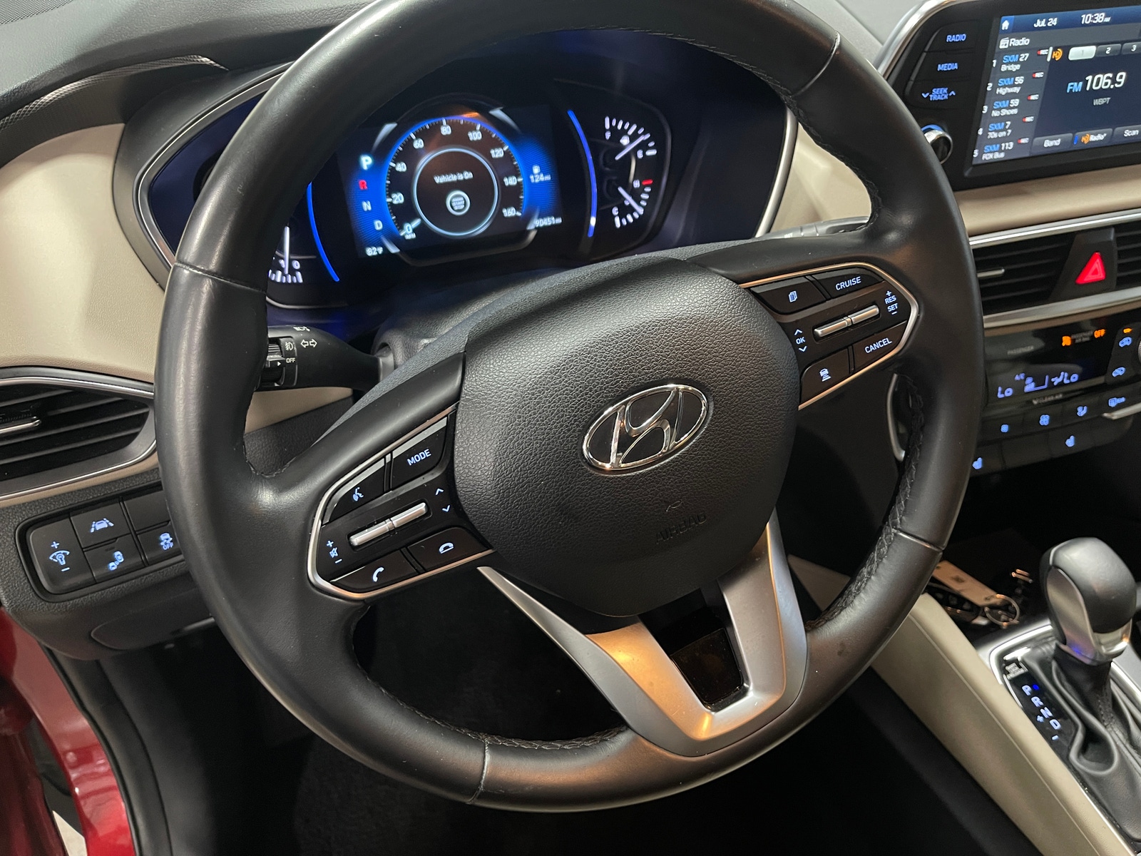 Thumbnail: 2019 Hyundai Santa Fe - 5