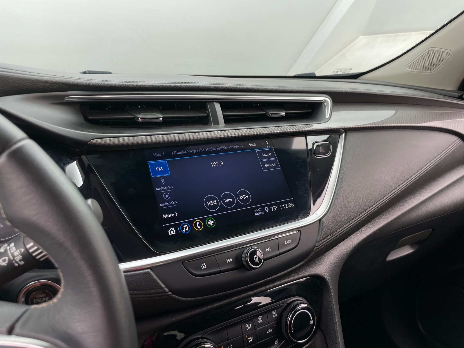 Thumbnail: 2022 Buick Encore GX - 3