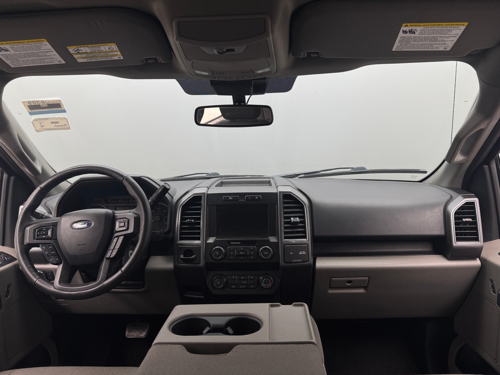 Thumbnail: 2019 Ford Econoline - 3
