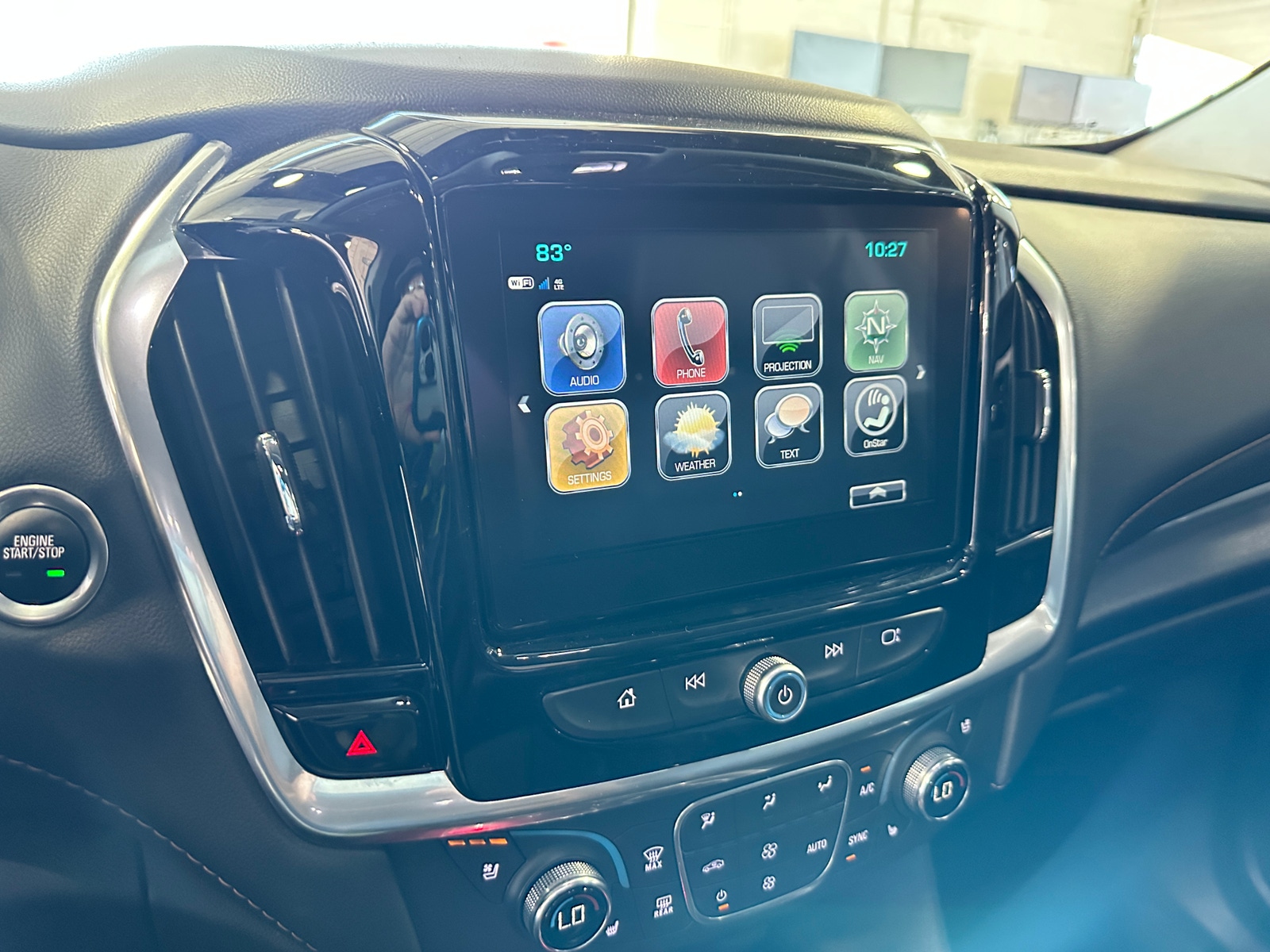 Thumbnail: 2019 Chevrolet Traverse - 3