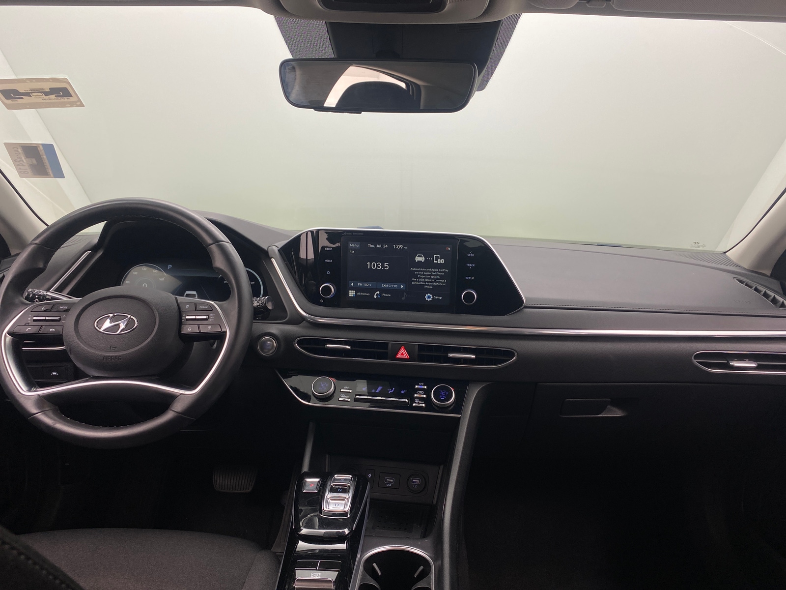 Thumbnail: 2020 Hyundai Sonata - 3