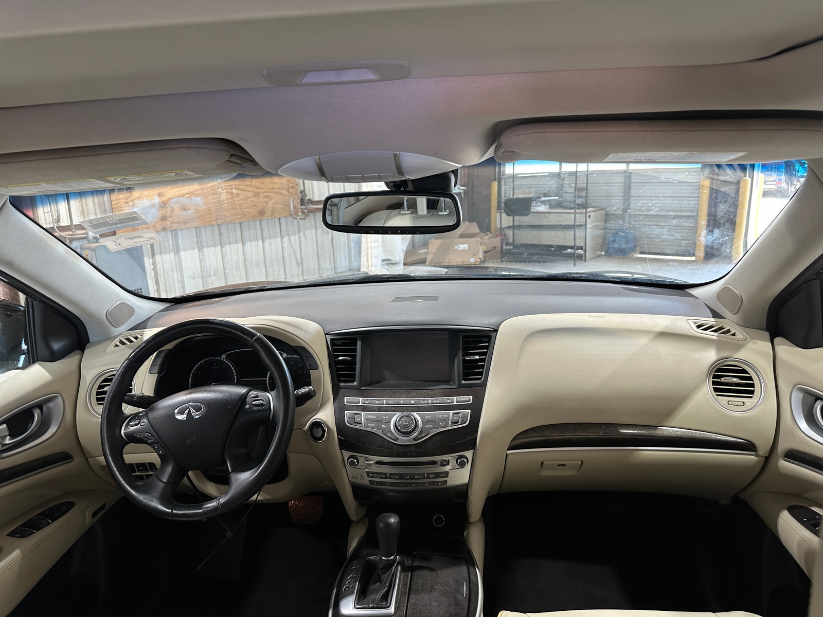 Thumbnail: 2015 INFINITI QX60 - 2