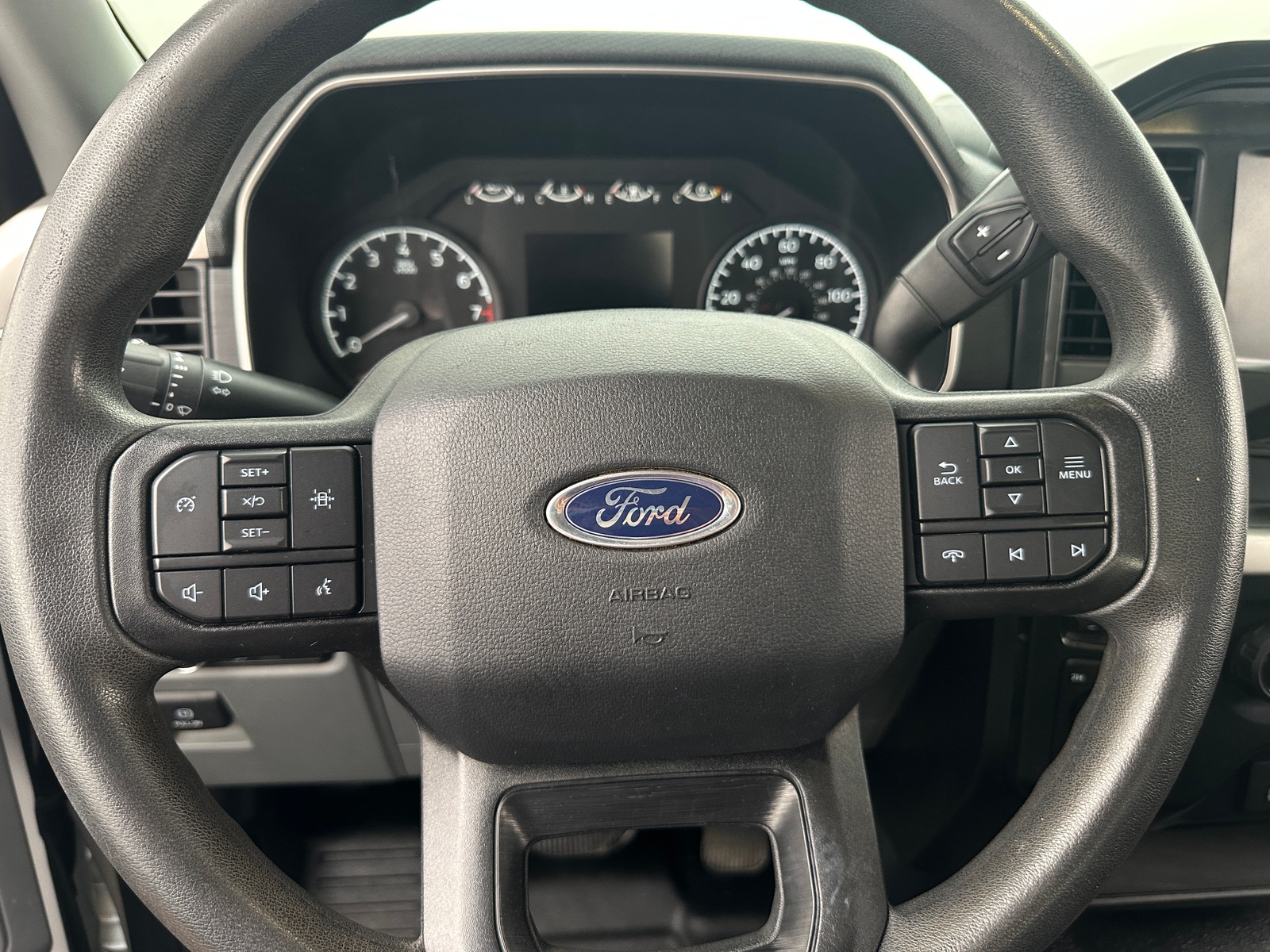 Thumbnail: 2022 Ford Econoline - 5