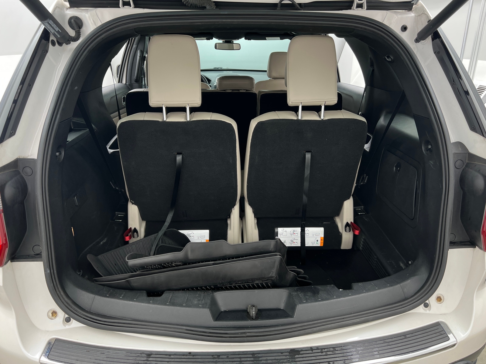 Thumbnail: 2018 Ford Explorer - 6
