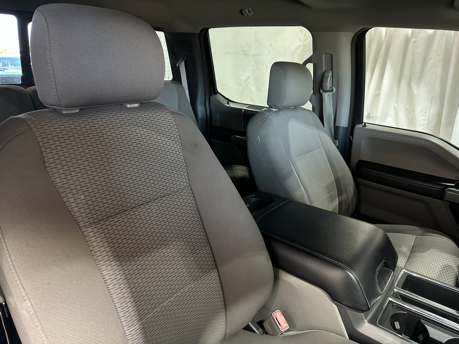 Thumbnail: 2018 Ford Econoline - 2