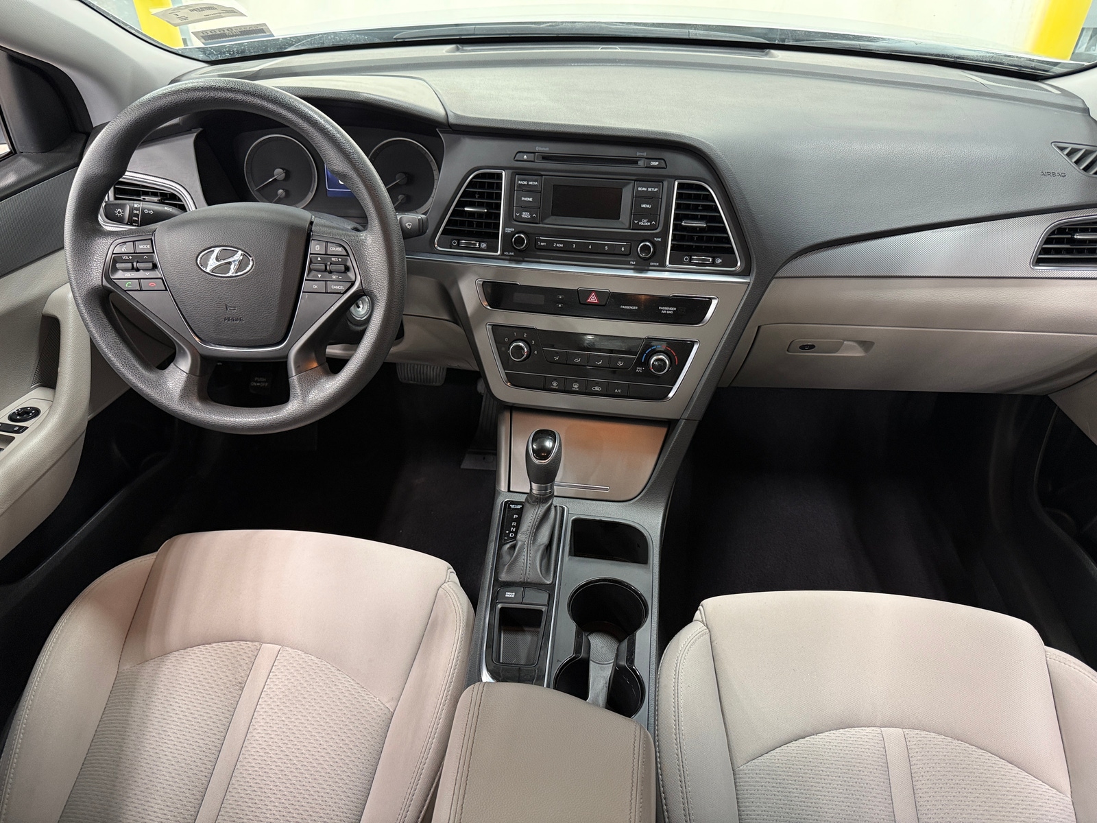 Thumbnail: 2015 Hyundai Sonata - 3
