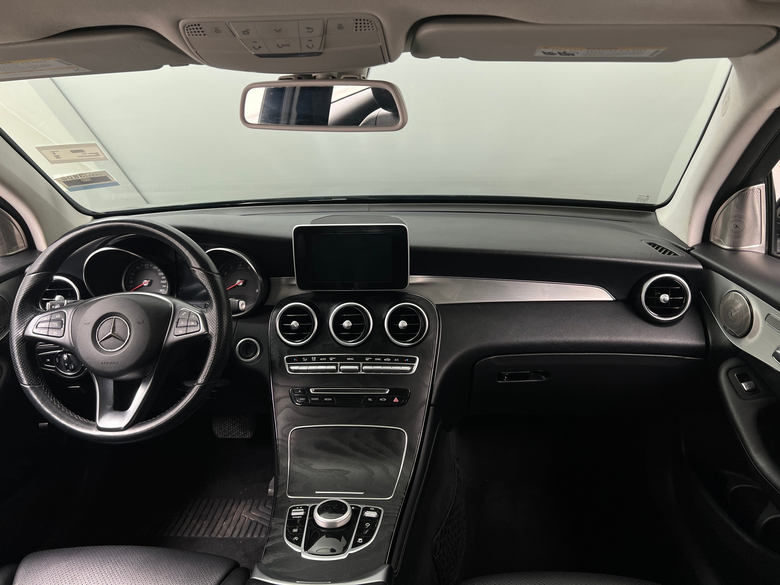 Thumbnail: 2019 Mercedes-Benz GLC - 2