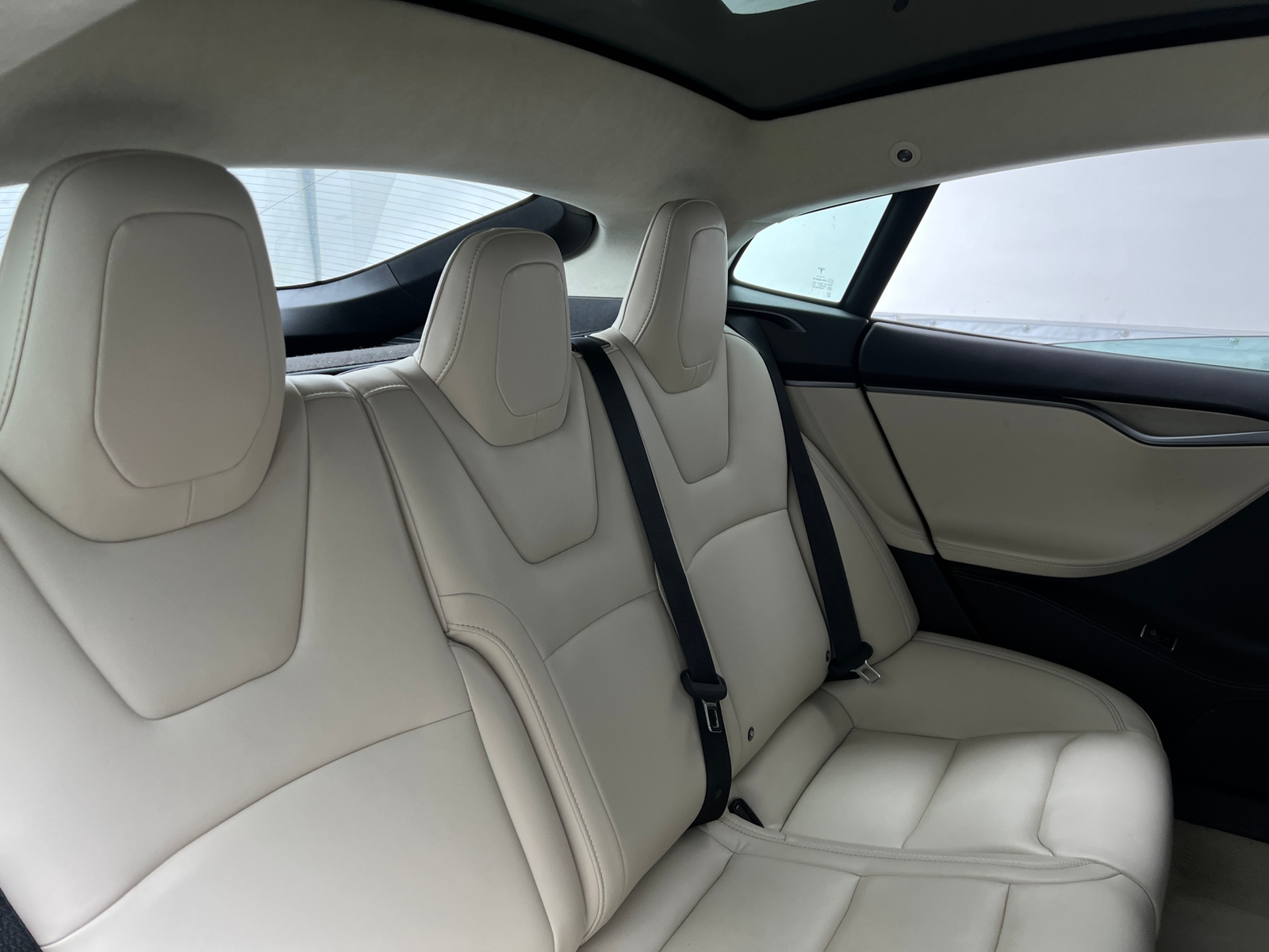 Thumbnail: 2019 Tesla Model S - 5
