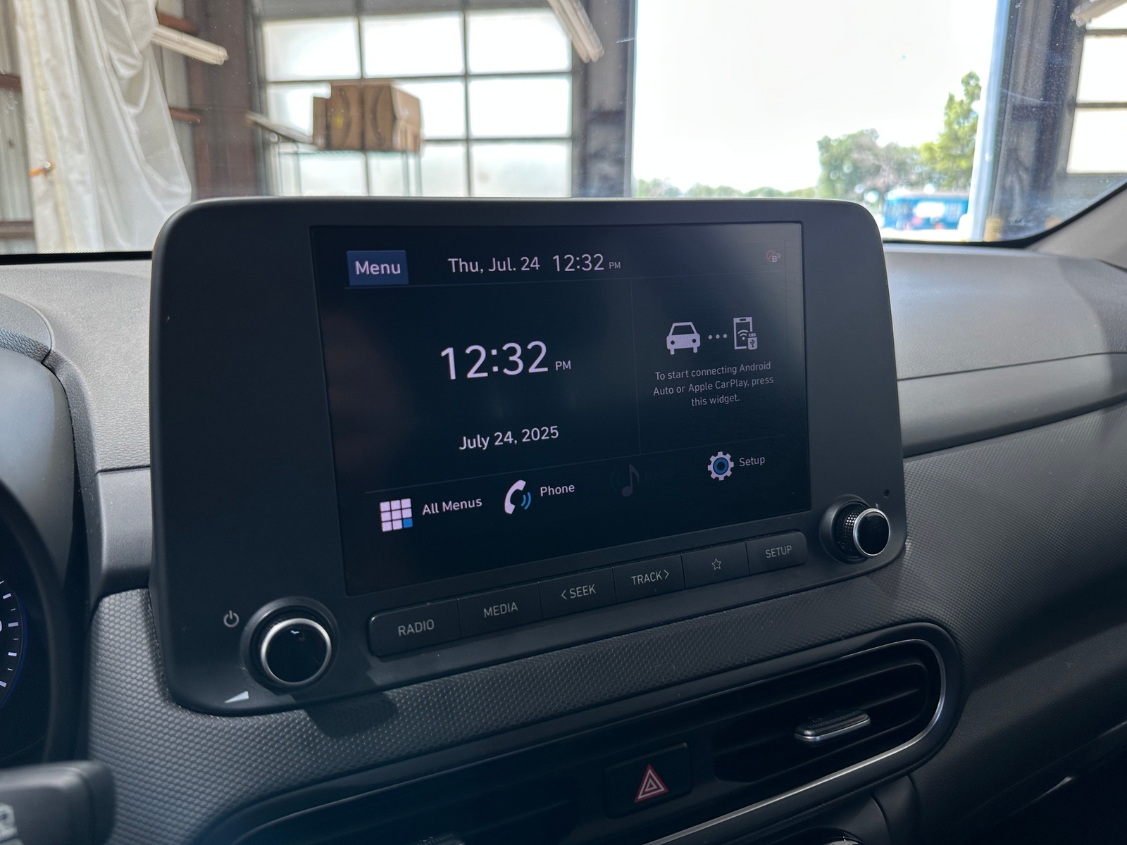 Thumbnail: 2023 Hyundai Kona - 4