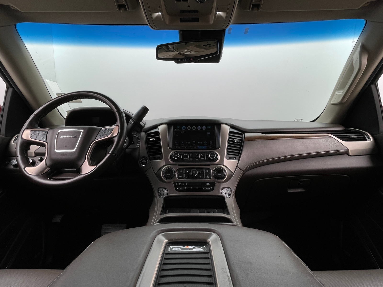 Thumbnail: 2019 GMC Yukon - 2