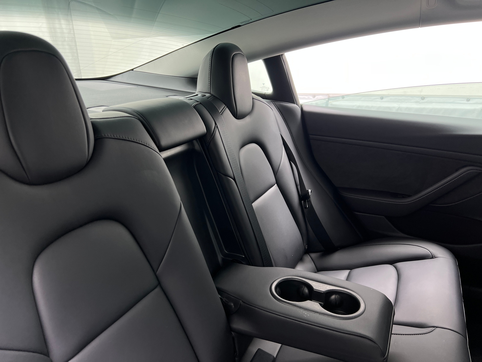 Thumbnail: 2022 Tesla Model 3 - 5