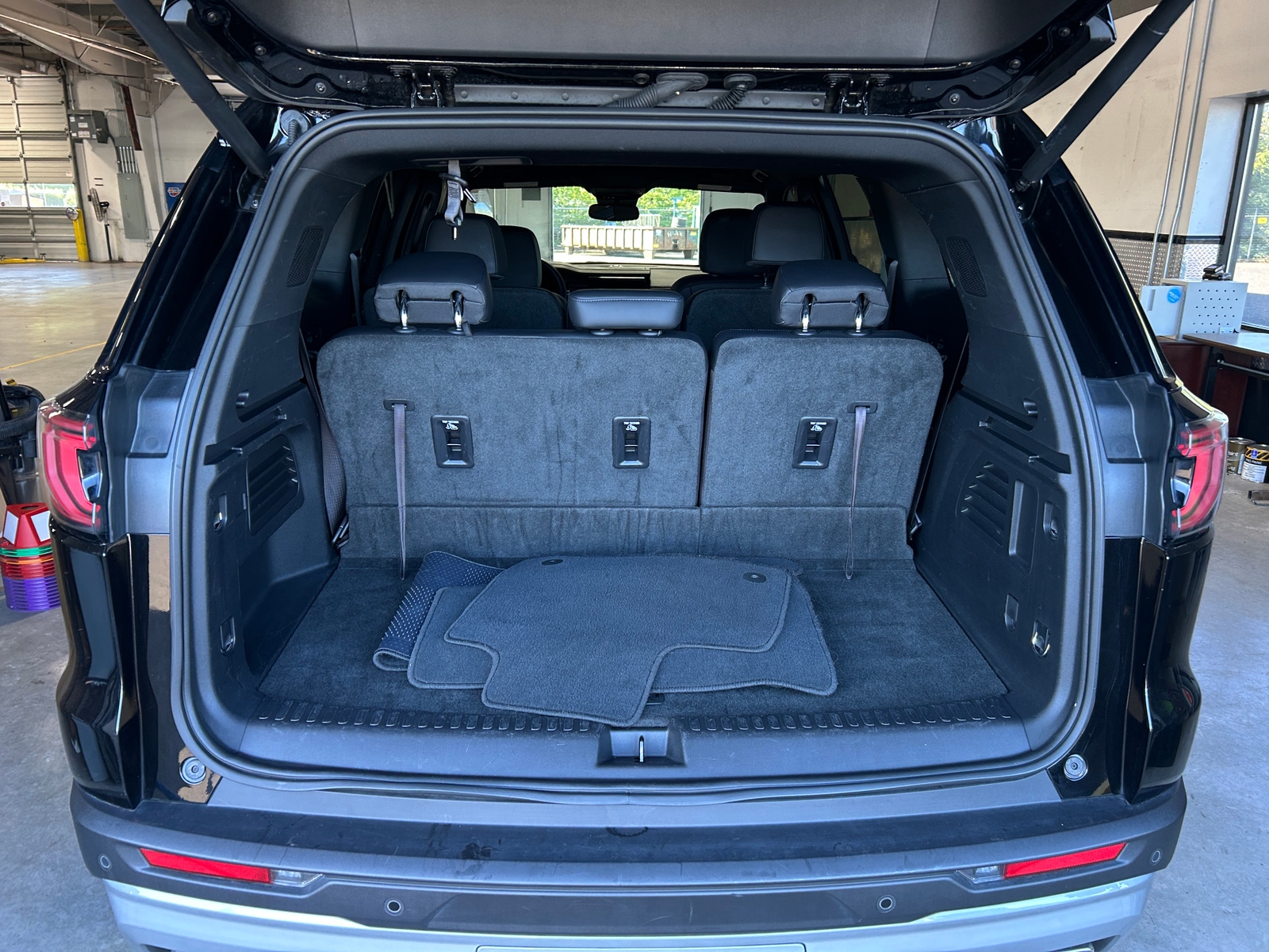 Thumbnail: 2024 GMC Acadia - 6