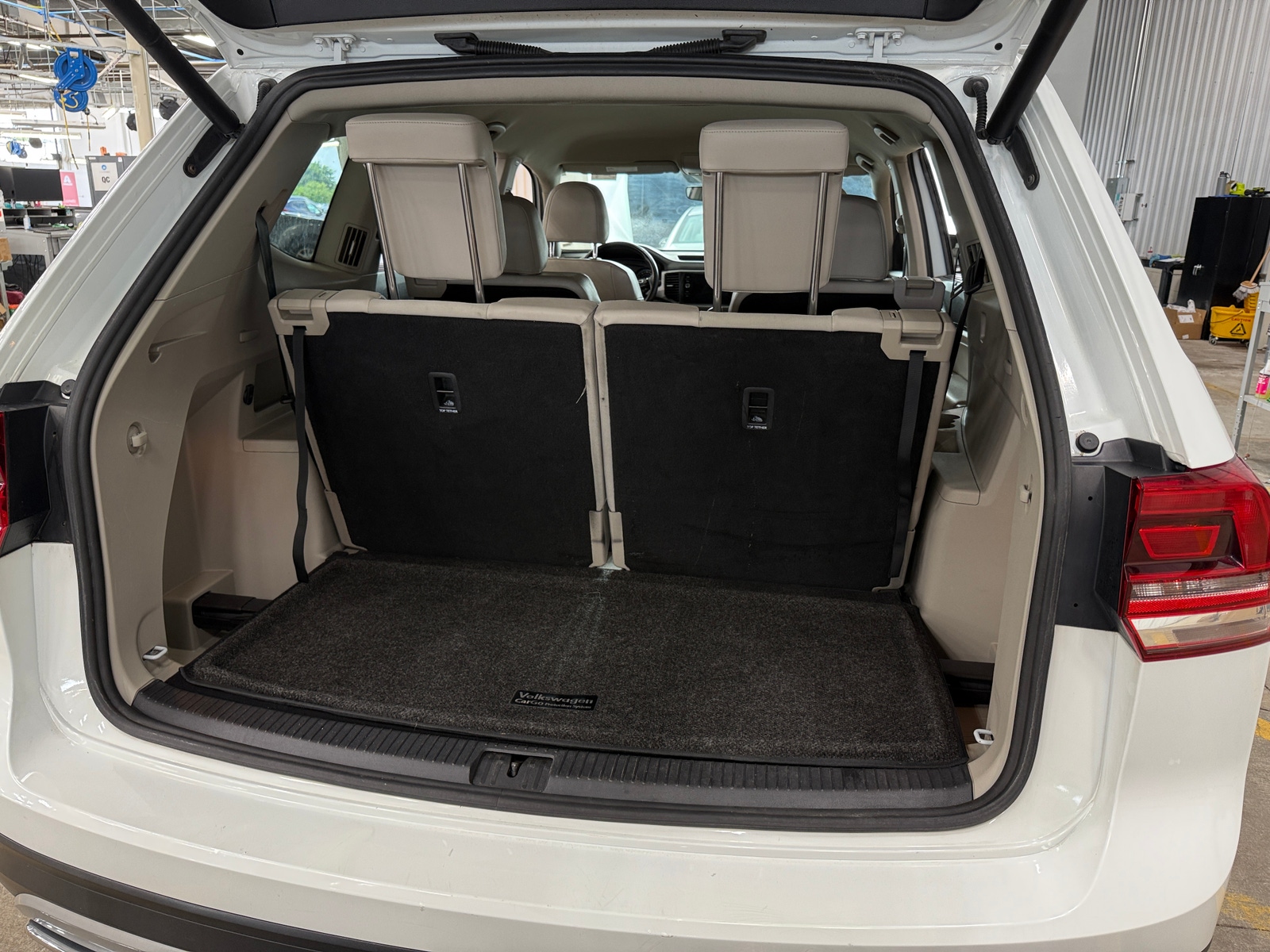 Thumbnail: 2019 Volkswagen Atlas - 6