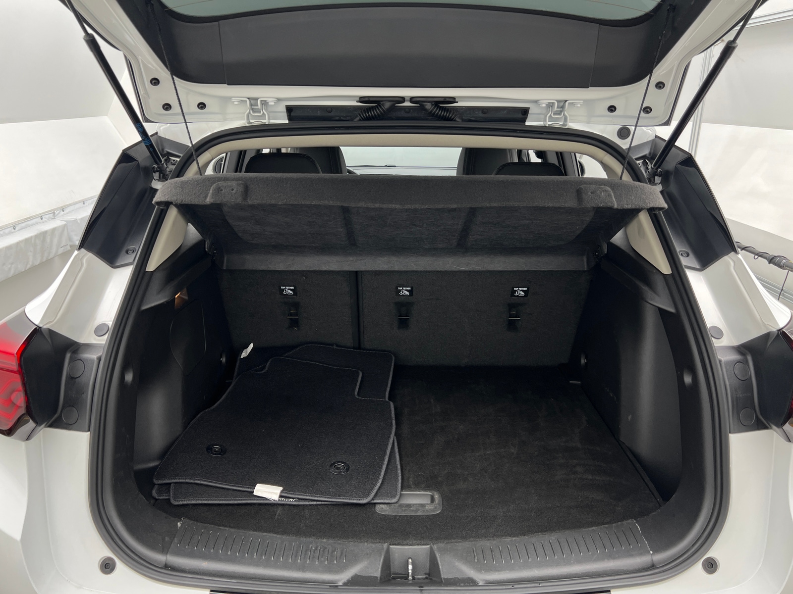 Thumbnail: 2024 Buick Encore GX - 6
