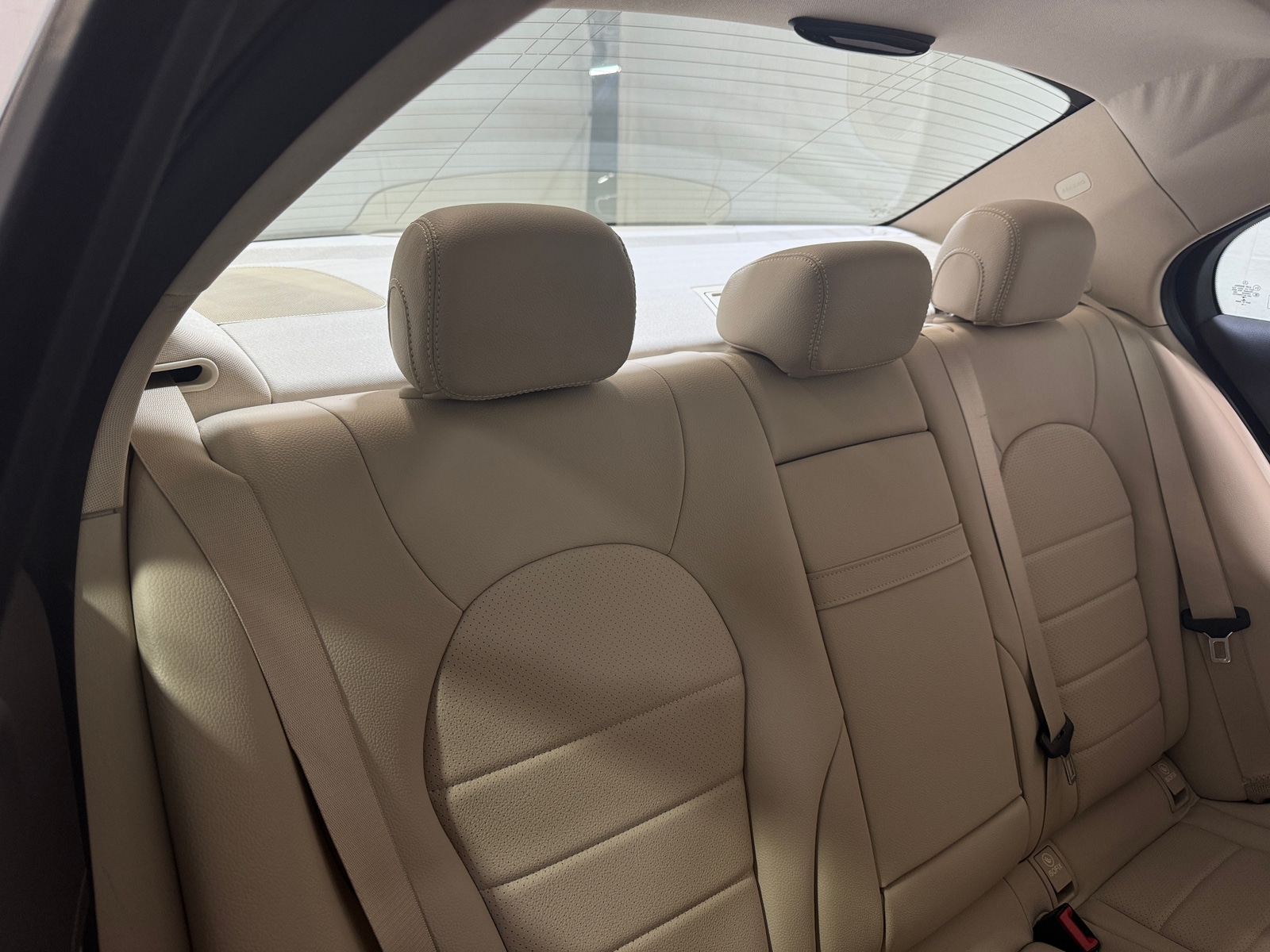 Thumbnail: 2016 Mercedes-Benz C-Class - 5