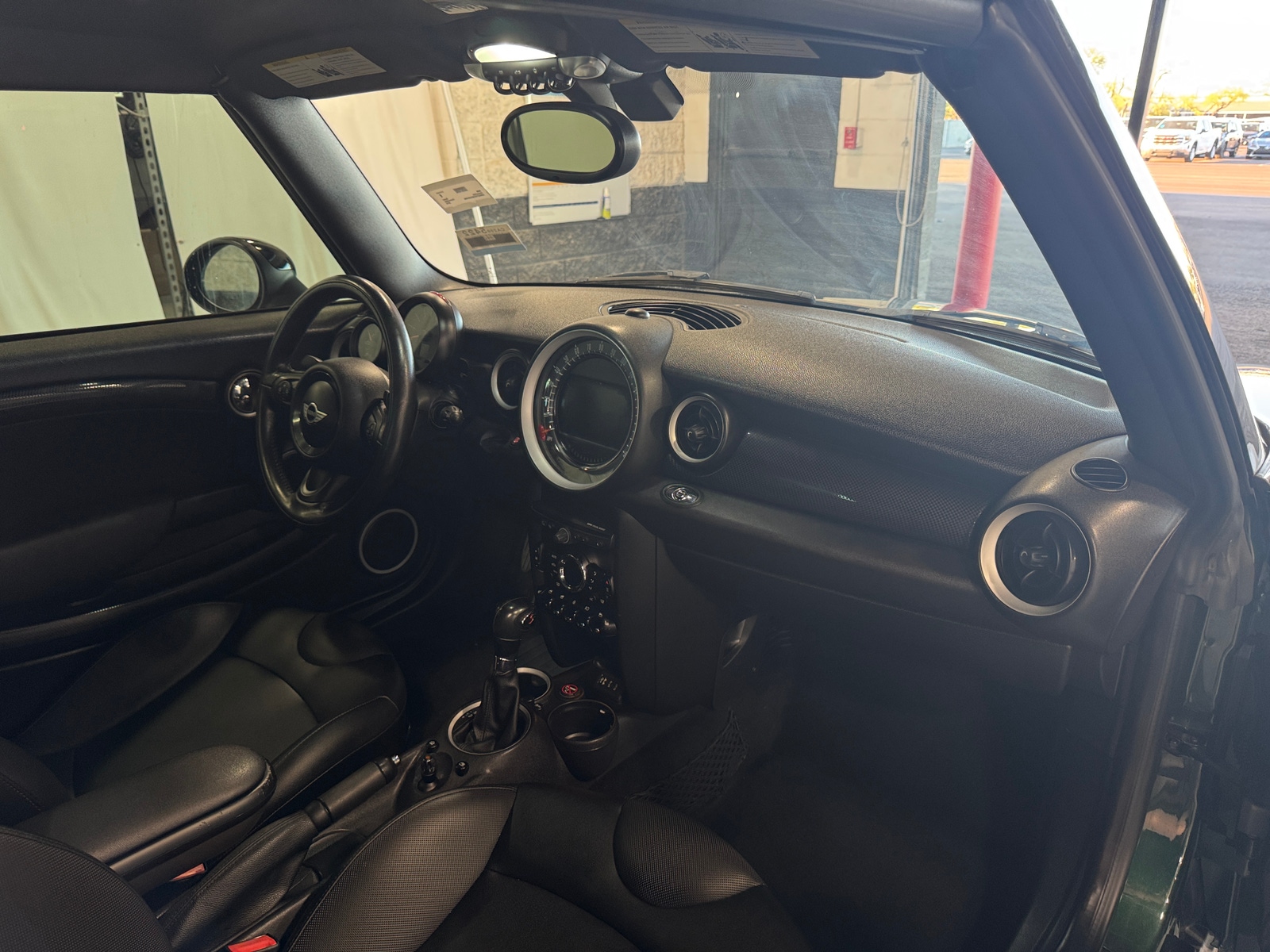 Thumbnail: 2015 MINI Cooper Convertible - 3