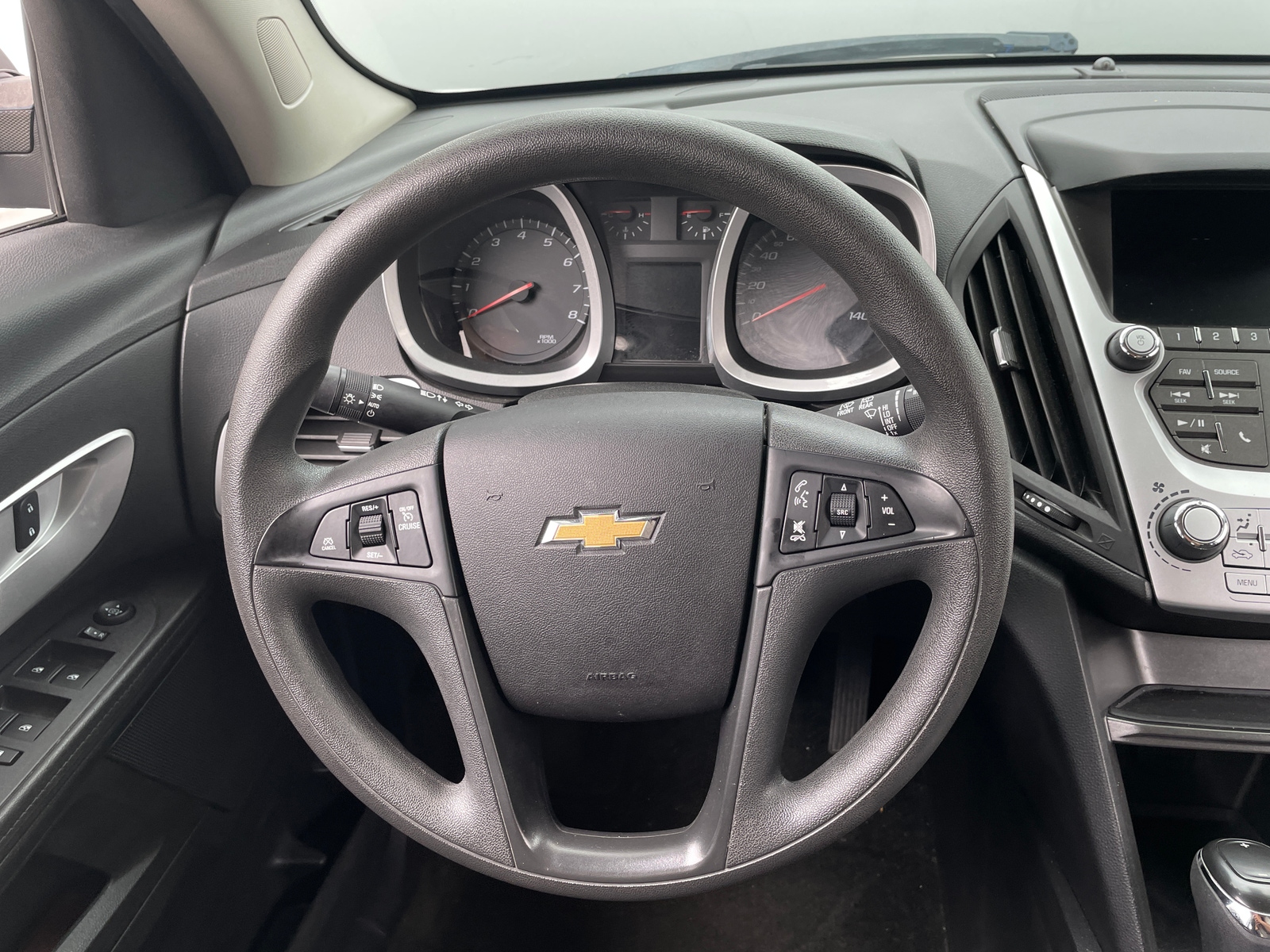 Thumbnail: 2017 Chevrolet Equinox - 5