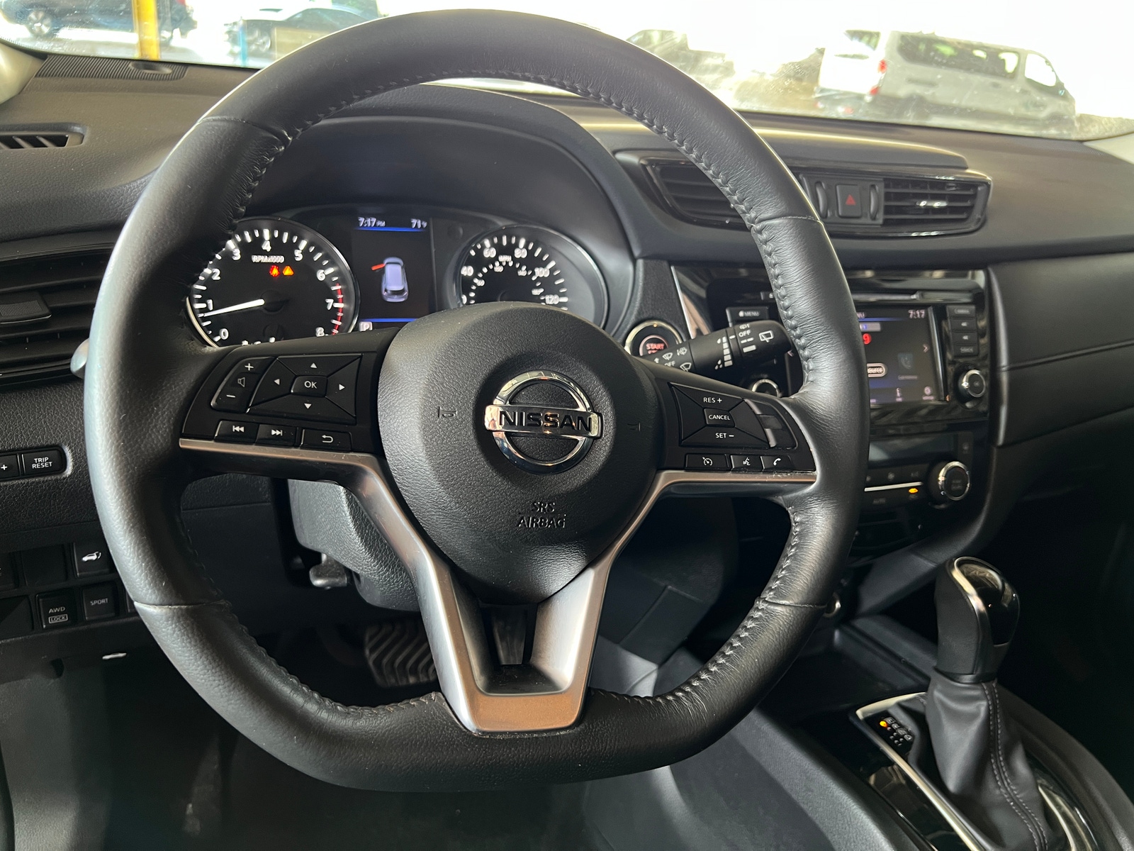 Thumbnail: 2018 Nissan Rogue - 5