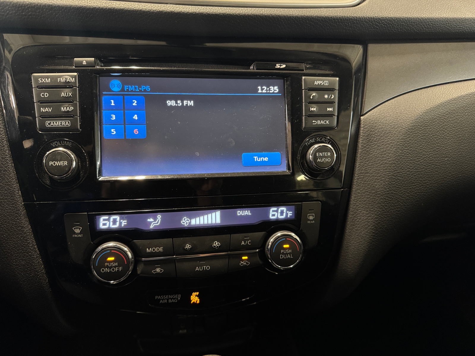 Thumbnail: 2016 Nissan Rogue - 4