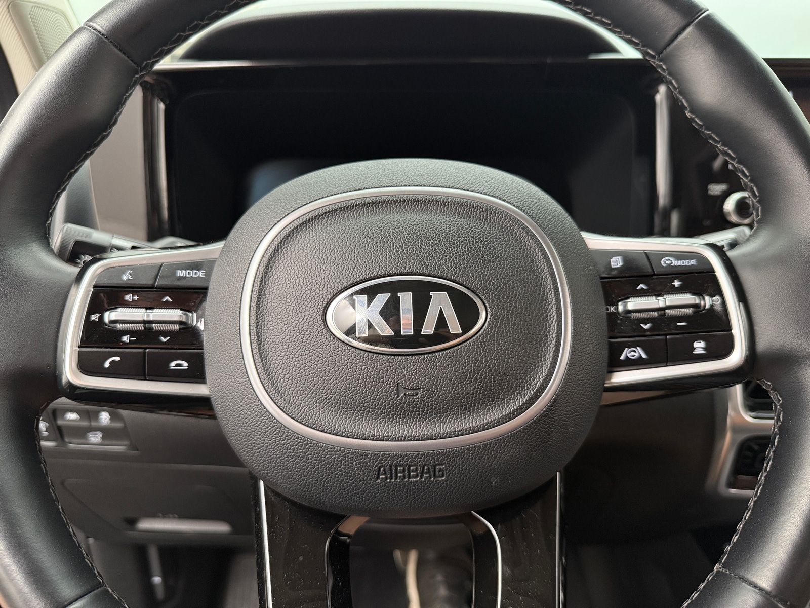 Thumbnail: 2021 Kia Sorento - 4