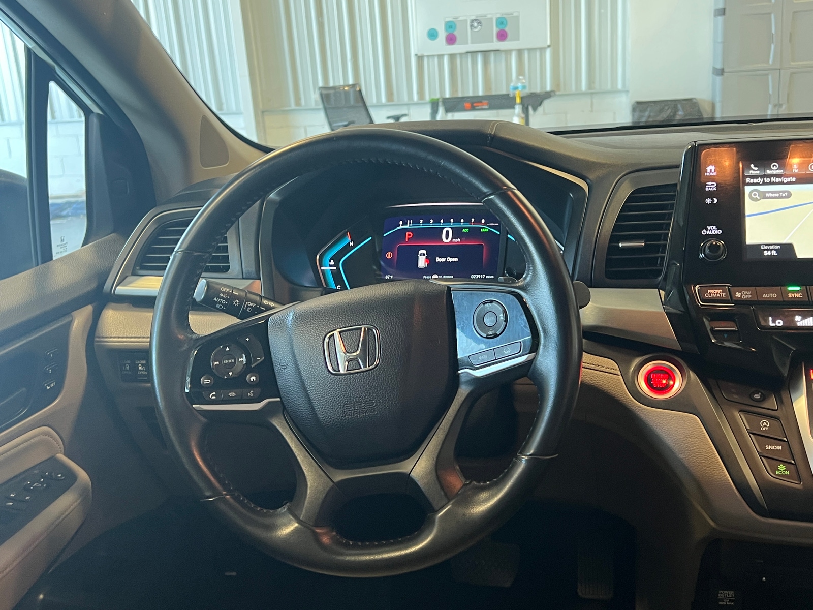 Thumbnail: 2018 Honda Odyssey - 4