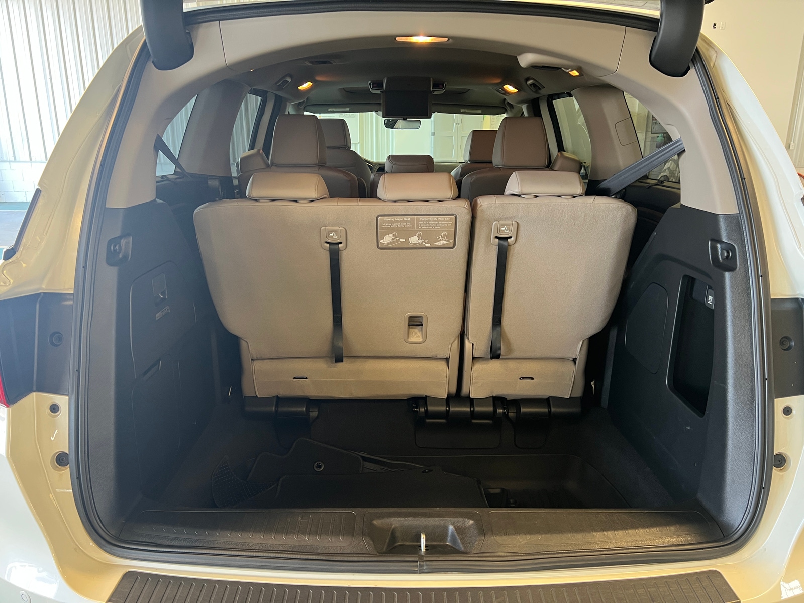 Thumbnail: 2018 Honda Odyssey - 6
