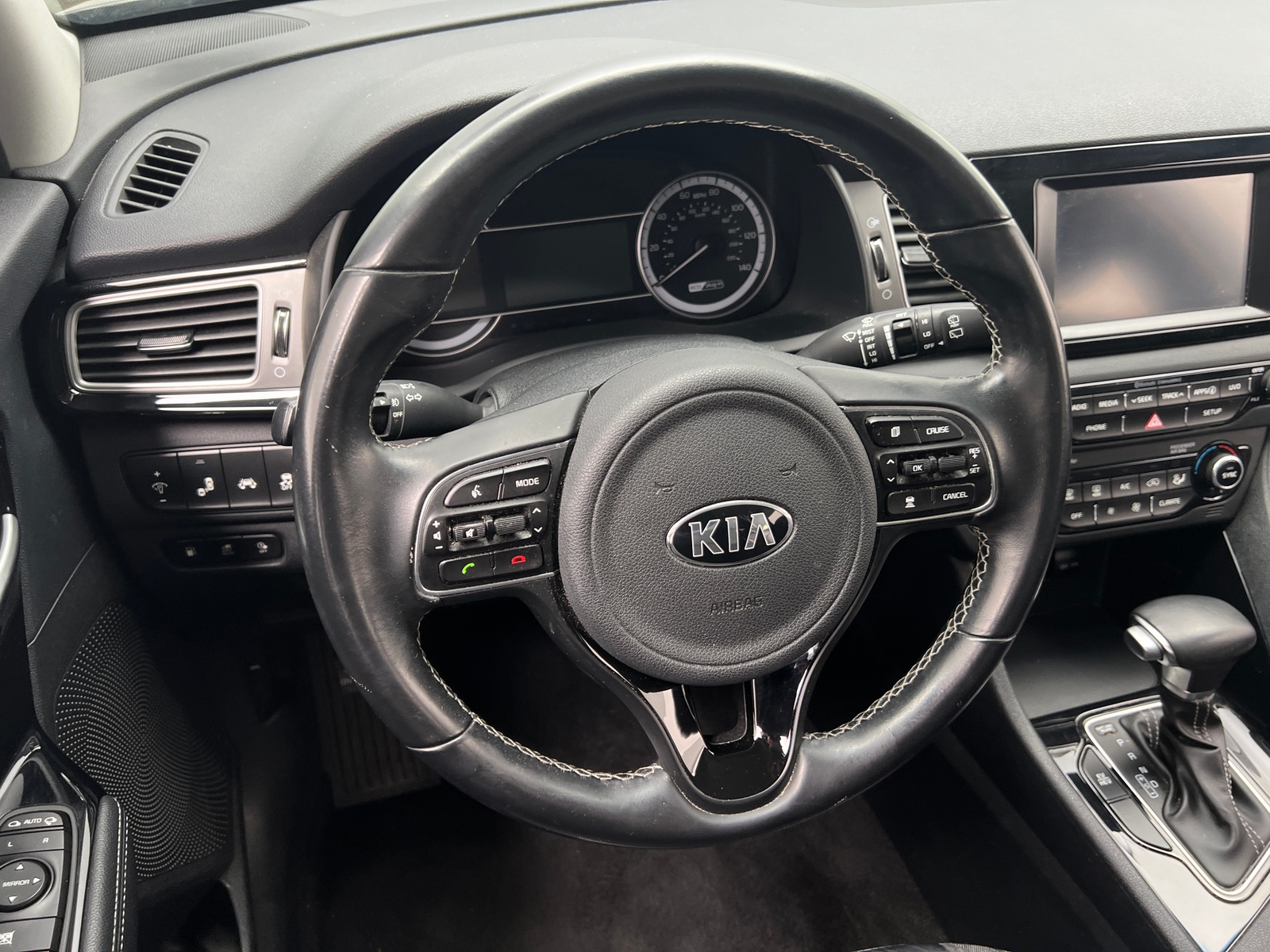 Thumbnail: 2018 Kia Niro - 5