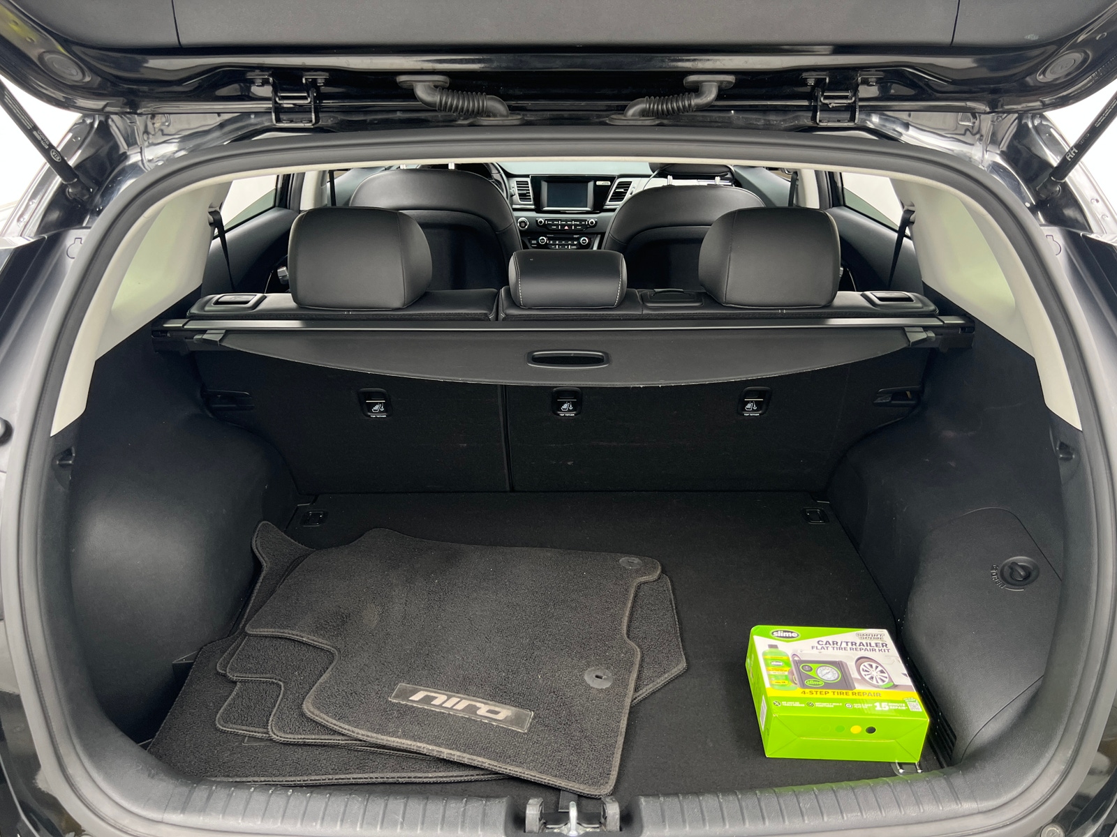 Thumbnail: 2018 Kia Niro - 7