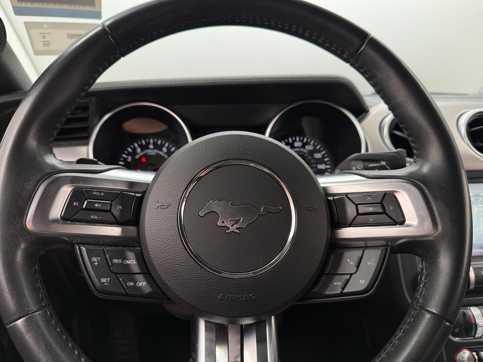 Thumbnail: 2019 Ford Mustang - 3