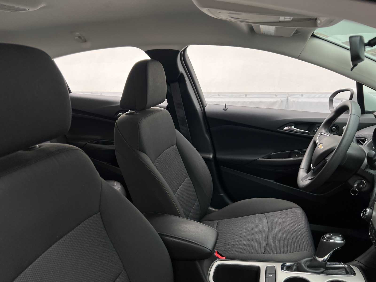 Thumbnail: 2016 Chevrolet Cruze - 2