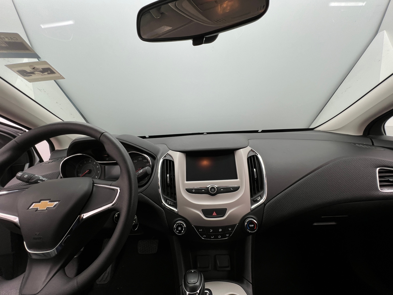 Thumbnail: 2016 Chevrolet Cruze - 3