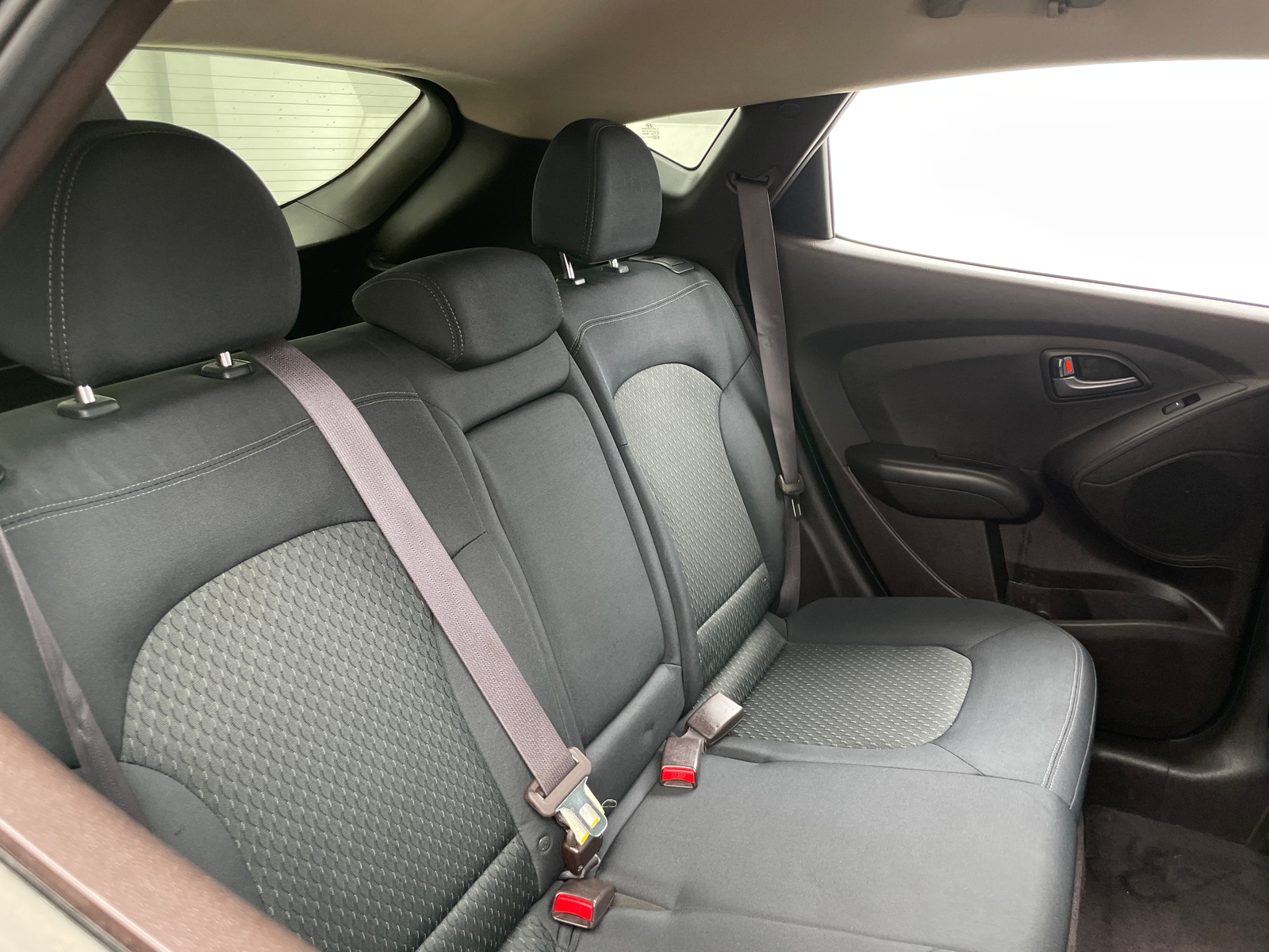 Thumbnail: 2015 Hyundai Tucson - 6