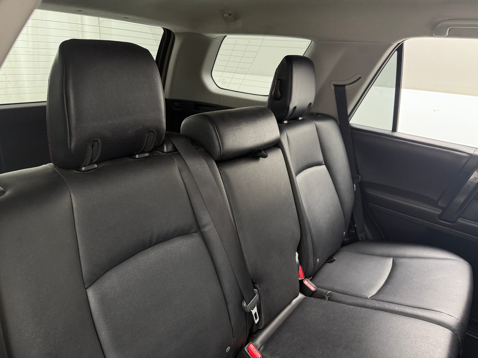 Thumbnail: 2016 Toyota 4Runner - 6