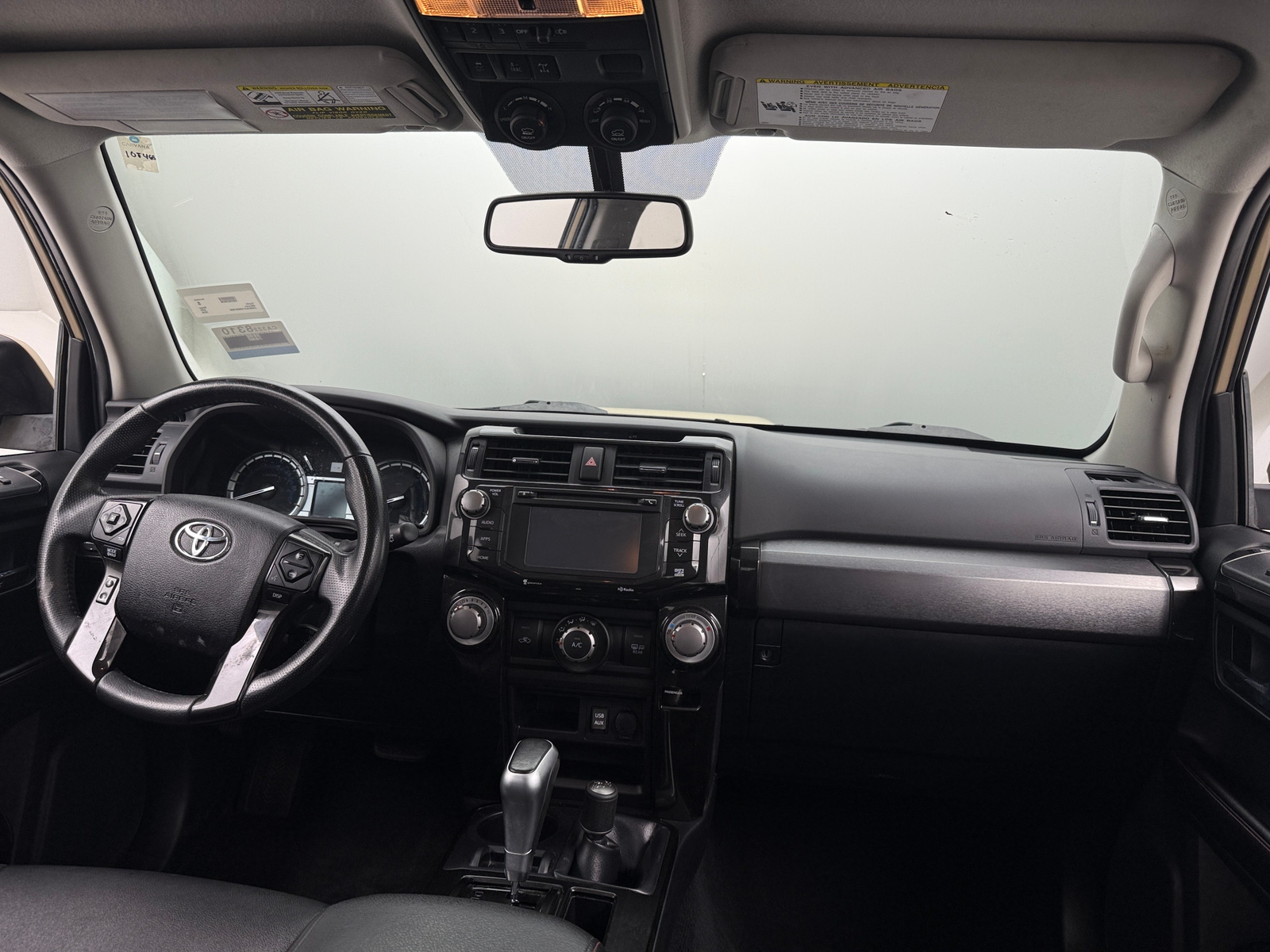Thumbnail: 2016 Toyota 4Runner - 3