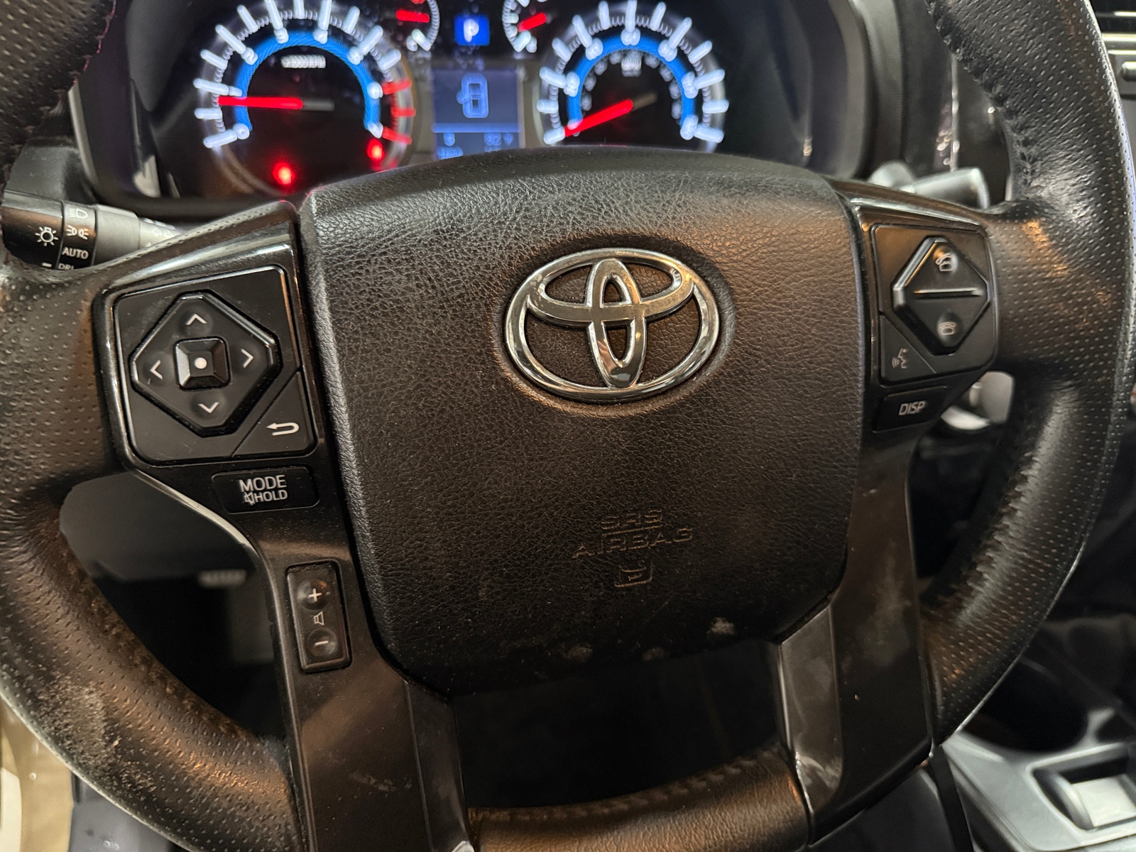 Thumbnail: 2016 Toyota 4Runner - 5