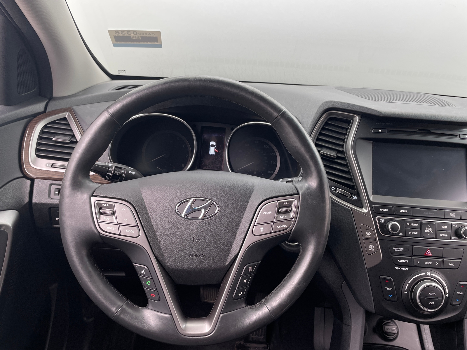Thumbnail: 2017 Hyundai Santa Fe - 4