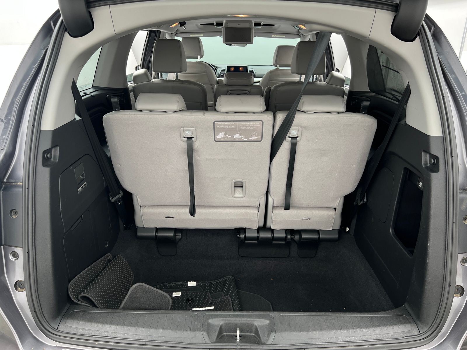 Thumbnail: 2018 Honda Odyssey - 6