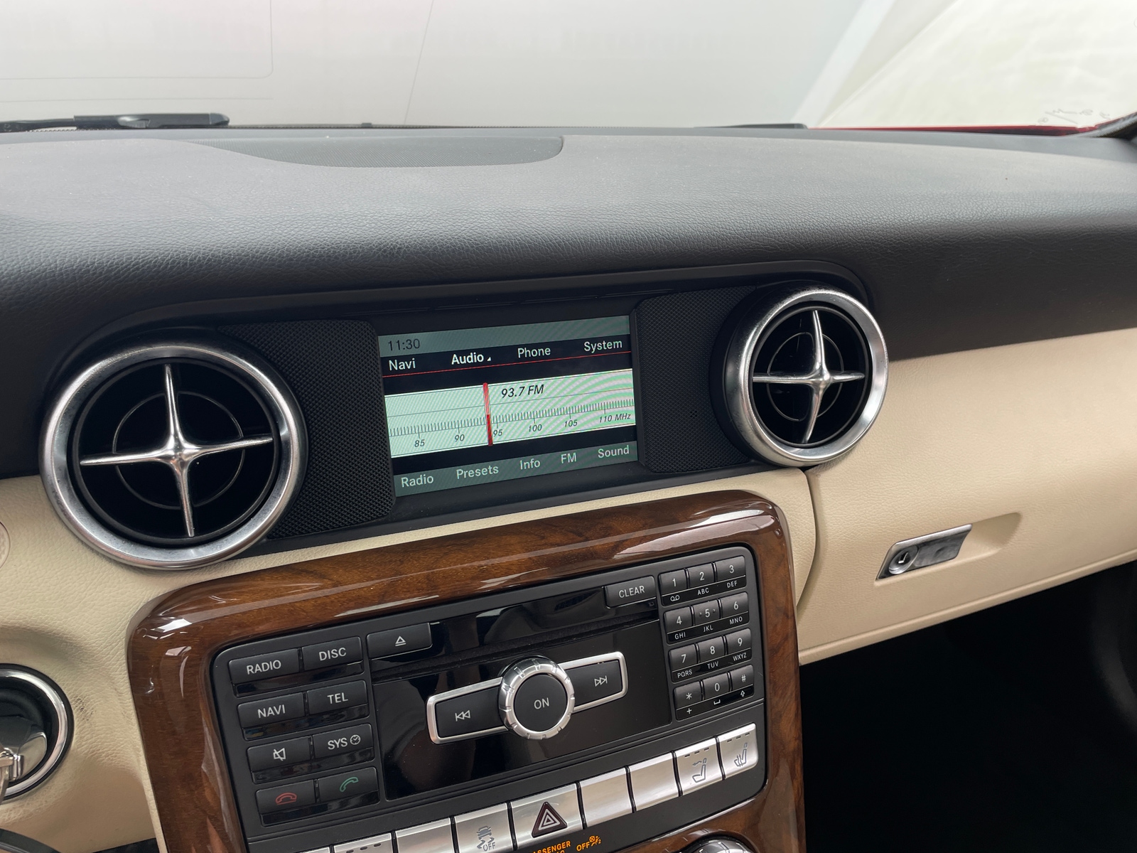 Thumbnail: 2014 Mercedes-Benz SLK - 3
