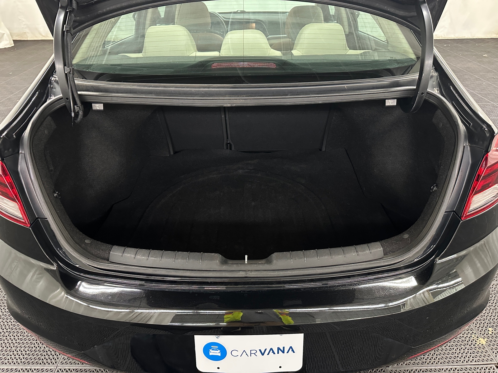 Thumbnail: 2019 Hyundai Elantra - 7