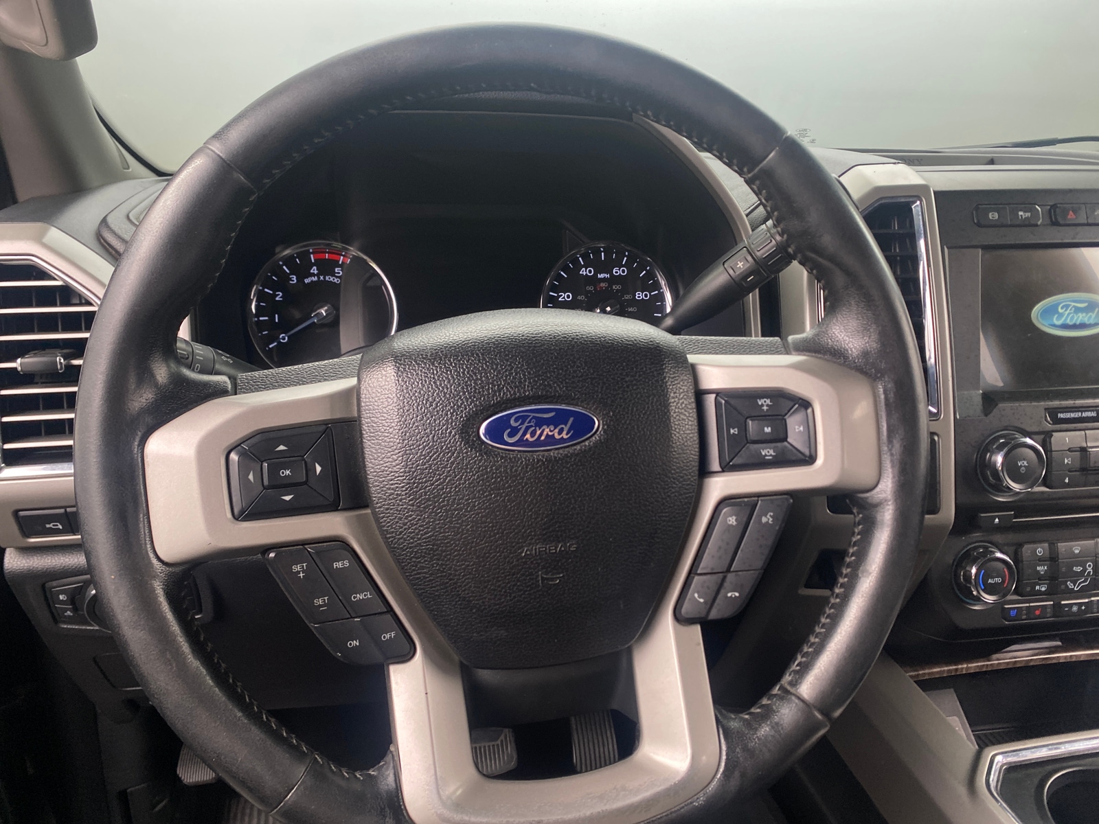 Thumbnail: 2017 Ford Econoline - 5
