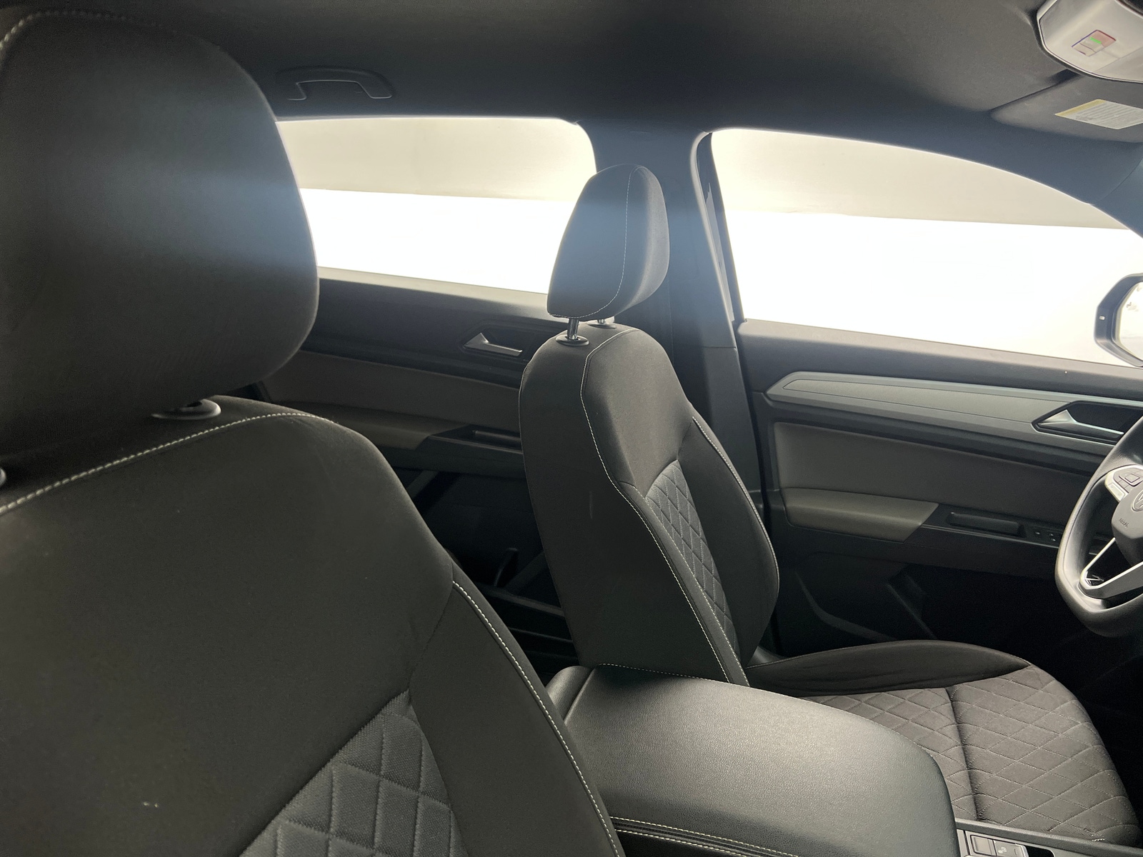 Thumbnail: 2021 Volkswagen Atlas - 2