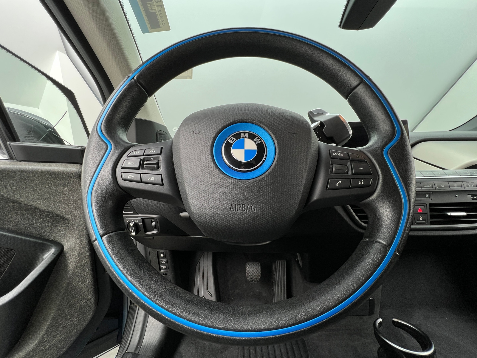Thumbnail: 2020 BMW i3 - 5