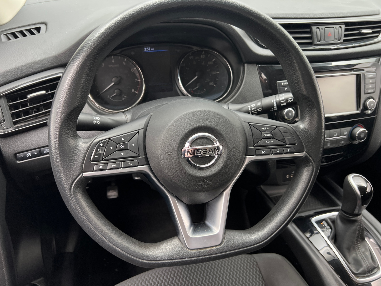 Thumbnail: 2019 Nissan Rogue Sport - 5