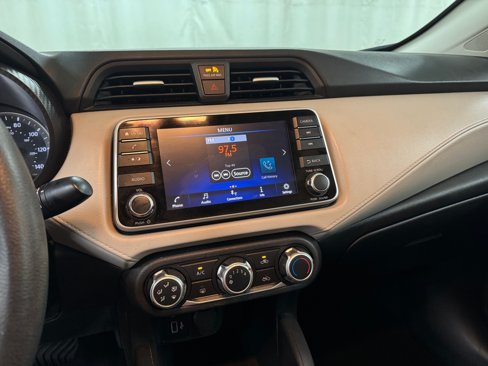 Thumbnail: 2021 Nissan Versa - 4